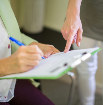 Illinois, primer estado en ofrecer cobertura médica a adultos mayores indocumentados Illinois, primer estado en ofrecer cobertura médica a adultos mayores indocumentados