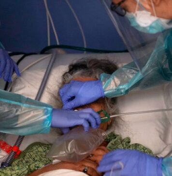 2 in 5 Americans Live Where COVID-19 Strains Hospital ICUs | Nutrition Fit