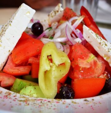 MIND and Mediterranean Diets Associated With Later Onset of Parkinson’s Disease | Nutrition Fit
