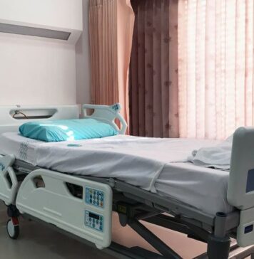 US COVID-19 Hospitalizations Drop to November Levels | Nutrition Fit