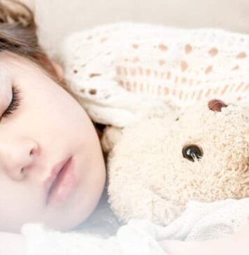 Inconsistent Sleep Times Linked to Higher BMI Percentile in Toddlers | Nutrition Fit
