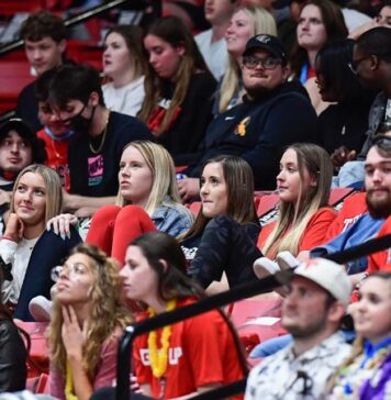 Public Health Experts Slam States’ Moves to Ditch Masks | Nutrition Fit