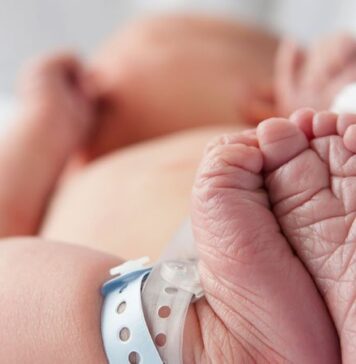 Baby Born to Partially Vaccinated Mom Has COVID-19 Antibodies | Nutrition Fit