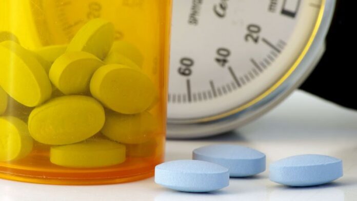 dt_210319_blood_pressure_cuff_pills_800x450.jpg
