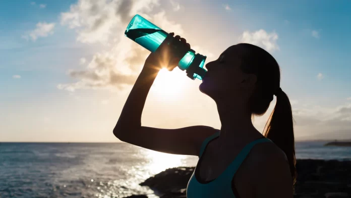 You should drink water every day for these 10 reasons
